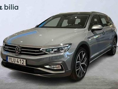 Grå Begagnad 2022 VW Passat Alltrack Kombi | 359 000 kr (Dyr)