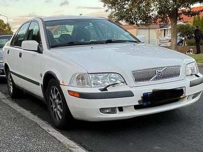 Volvo S40