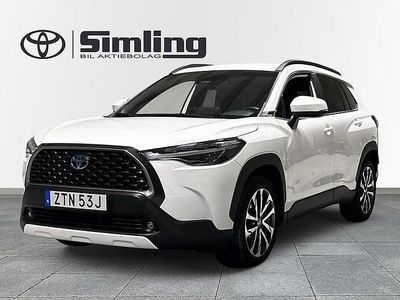 Begagnad Toyota Corolla Cross Style 197 HK (144 kW) 2022 Vit SUV