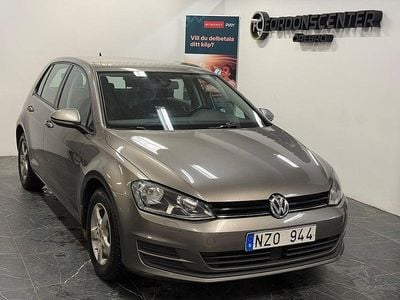 Grå Begagnad 2013 VW Golf VII Halvkombi | 79 900 kr (Marknadspris)