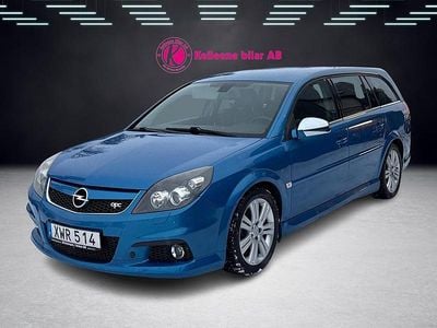 Blå Begagnad 2006 Opel Vectra OPC Kombi | 49 900 kr