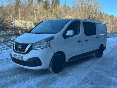 Nissan NV300