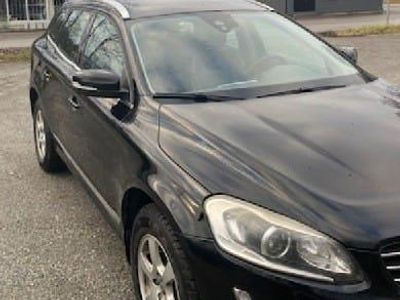 Begagnad 2015 Volvo XC60 SUV | 114 900 kr