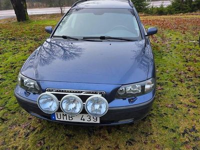Begagnad 2004 Volvo V70 Kombi | 27 000 kr (Marknadspris)