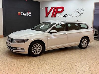 Vit Begagnad 2017 VW Passat Active Kombi | 189 900 kr (Marknadspris)