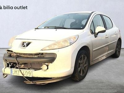 Vit Begagnad 2009 Peugeot 207 | 9 900 kr