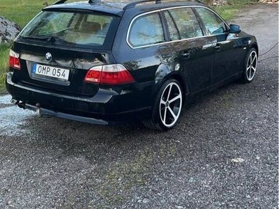 BMW 523