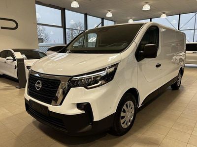 Vit Ny 2025 Nissan Primastar N-Connecta Minibuss | 427 274 kr