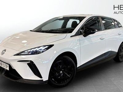 Vit Begagnad 2023 MG MG4 EV Halvkombi | 249 900 kr (Marknadspris)