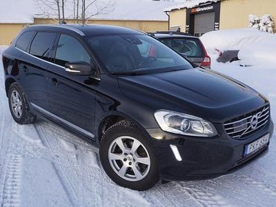Svart Begagnad 2017 Volvo XC60 Standard SUV | 229 900 kr (Superpris)