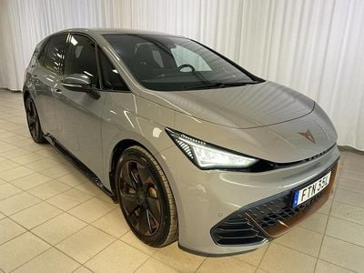 Begagnad Cupra Born e-Boost 169 kW (231 HK) 2023 Vapor grey Halvkombi