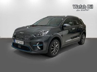 Grå Begagnad 2022 Kia e-Niro Advance SUV | 289 900 kr (Marknadspris)