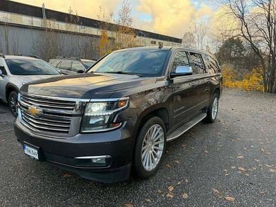 Grå Begagnad 2015 Chevrolet Suburban LTZ SUV | 349 000 kr (Marknadspris)