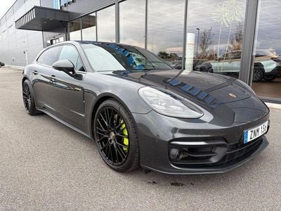 Begagnad Porsche Panamera 4S Sport Turismo 560 HK (411 kW) 2021 Grå Sedan