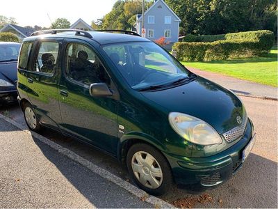 Toyota Yaris Verso