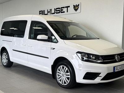 Begagnad VW Caddy Maxi Life Life 102 HK (75 kW) 2019 Vit Minibuss