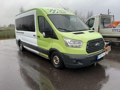 Vit Begagnad 2017 Ford Transit Kombi | 89 900 kr (Dyr)