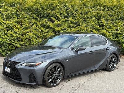 Begagnad Lexus IS350 Sport Line 316 HK (232 kW) 2022 Mörkgrå Sedan