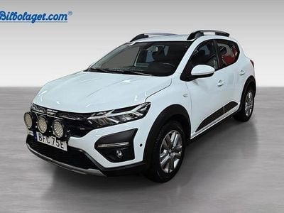 Vit Begagnad 2023 Dacia Sandero Stepway SUV | 159 000 kr (Marknadspris)