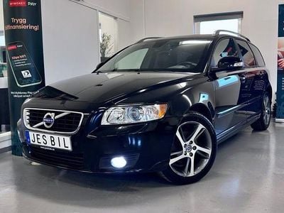 Svart Begagnad 2012 Volvo V50 Standard Kombi | 64 900 kr (Marknadspris)