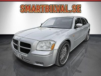 Silvermetallic Begagnad 2005 Dodge Magnum Kombi | 59 900 kr
