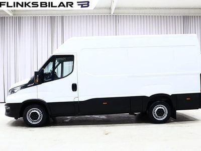 Vit Begagnad 2023 Iveco Daily Van | 378 750 kr (Marknadspris)