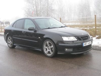 Svart Begagnad 2005 Saab 9-3 Aero Sedan | 53 000 kr (Bra pris)