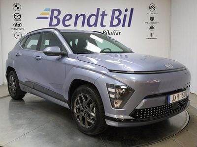 Meta blue Begagnad 2023 Hyundai Kona Essential SUV | 299 800 kr