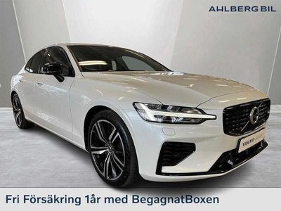 begagnad Volvo S60 Recharge T8 R-Design, Loungepaket, Ljuspaket, Förarstöd, Dragkrok Halvautomatisk