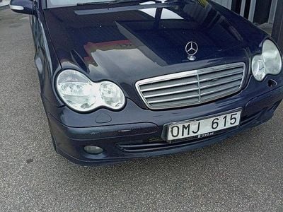 Mercedes C200