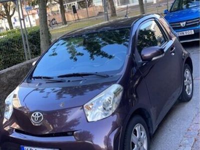 Toyota iQ