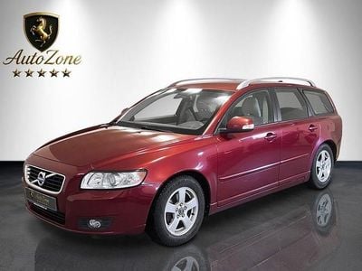 Begagnad Volvo V50 Momentum 116 HK (85 kW) 2012 Röd Kombi
