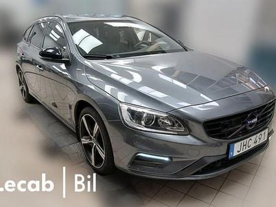 Grå Begagnad 2018 Volvo V60 R-Design Kombi | 224 500 kr (Bra pris)
