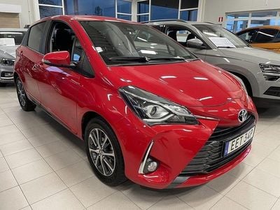 Röd Begagnad 2020 Toyota Yaris Halvkombi | 159 900 kr (Bra pris)