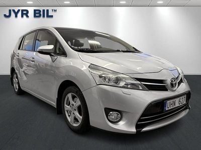 Silver Begagnad 2012 Toyota Verso Minibuss | 99 700 kr (Marknadspris)