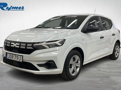 Vit Begagnad 2022 Dacia Sandero Essentiel Halvkombi | 134 800 kr (Lite dyr)