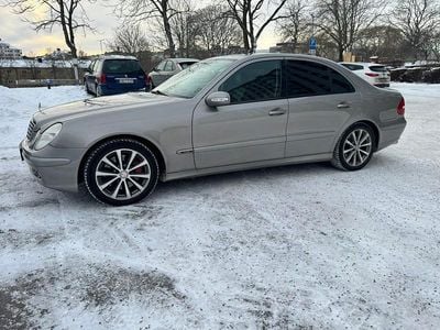 Begagnad Mercedes E200 163 HK (119 kW) 2005 Sedan