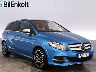 Begagnad Mercedes B250e 131 kW (179 HK) 2015 Blå Minibuss