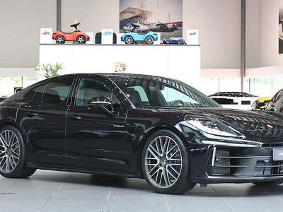 Porsche Panamera 4
