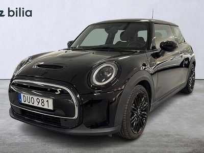 Svart Begagnad 2021 Mini Cooper SE Halvkombi | 179 900 kr (Marknadspris)
