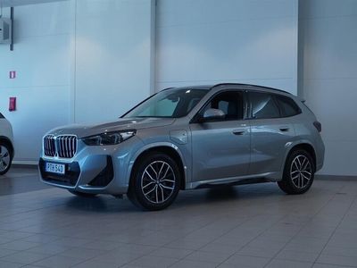 Grå/silver Begagnad 2024 BMW X1 Efficient Dynamics SUV | 619 800 kr