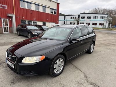 Svart Begagnad 2010 Volvo V70 Summum Kombi | 119 900 kr (Lite dyr)