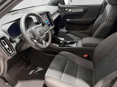 Volvo EX40