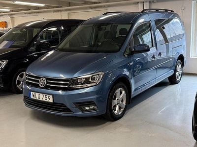 Begagnad VW Caddy Maxi Life Life 150 HK (110 kW) 2015 Ljusblå Minibuss