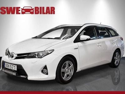 Vit Begagnad 2014 Toyota Auris Touring Sports Active Kombi | 94 900 kr (Bra pris)
