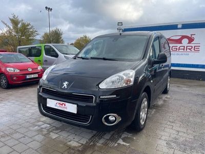 begagnad Peugeot Partner 1.6 HDi 92hk | NYSERVAD D-värmare Dragkrok