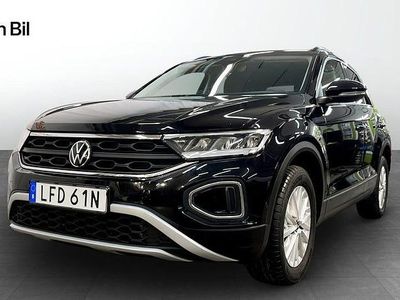 Svart Begagnad 2022 VW T-Roc SUV | 204 900 kr (Marknadspris)