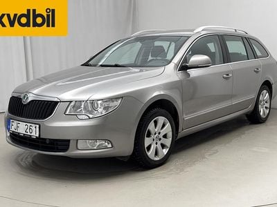 Begagnad Skoda Superb Elegance 160 HK (117 kW) 2010 Ljusbrun Kombi