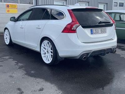 Begagnad Volvo V60 163 HK (119 kW) 2012 Kombi