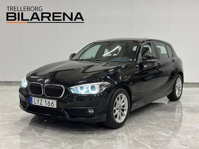 Begagnad BMW 118 Advantage 136 HK (100 kW) 2017 Svart Halvkombi